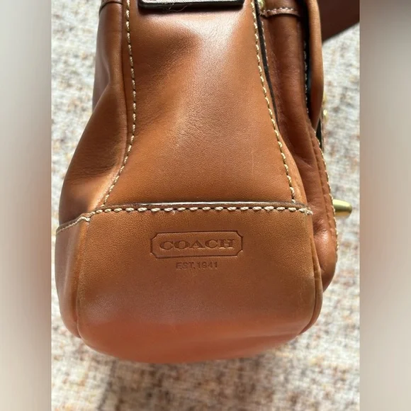 🤎Coach smooth brown leather shoulder bag🤎 - Picture 7 of 10